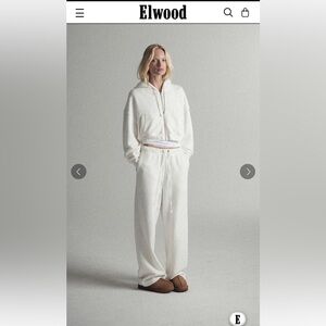 Elwood white sweat set
